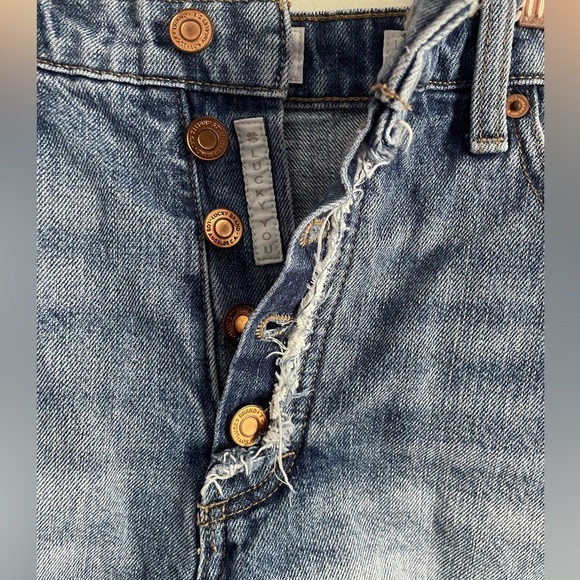 Lucky Brand Button Fly Super High Waist Raw Hem Lucky Pins Short - Picture 4 of 11